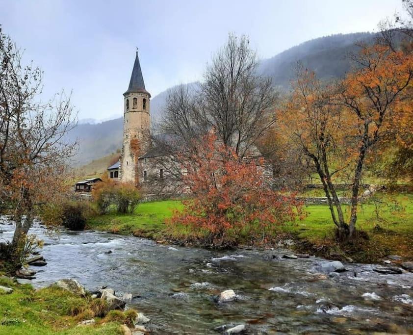 בוסוסט Mcastet, Casita Aranesa En El Valle De Aran מראה חיצוני תמונה